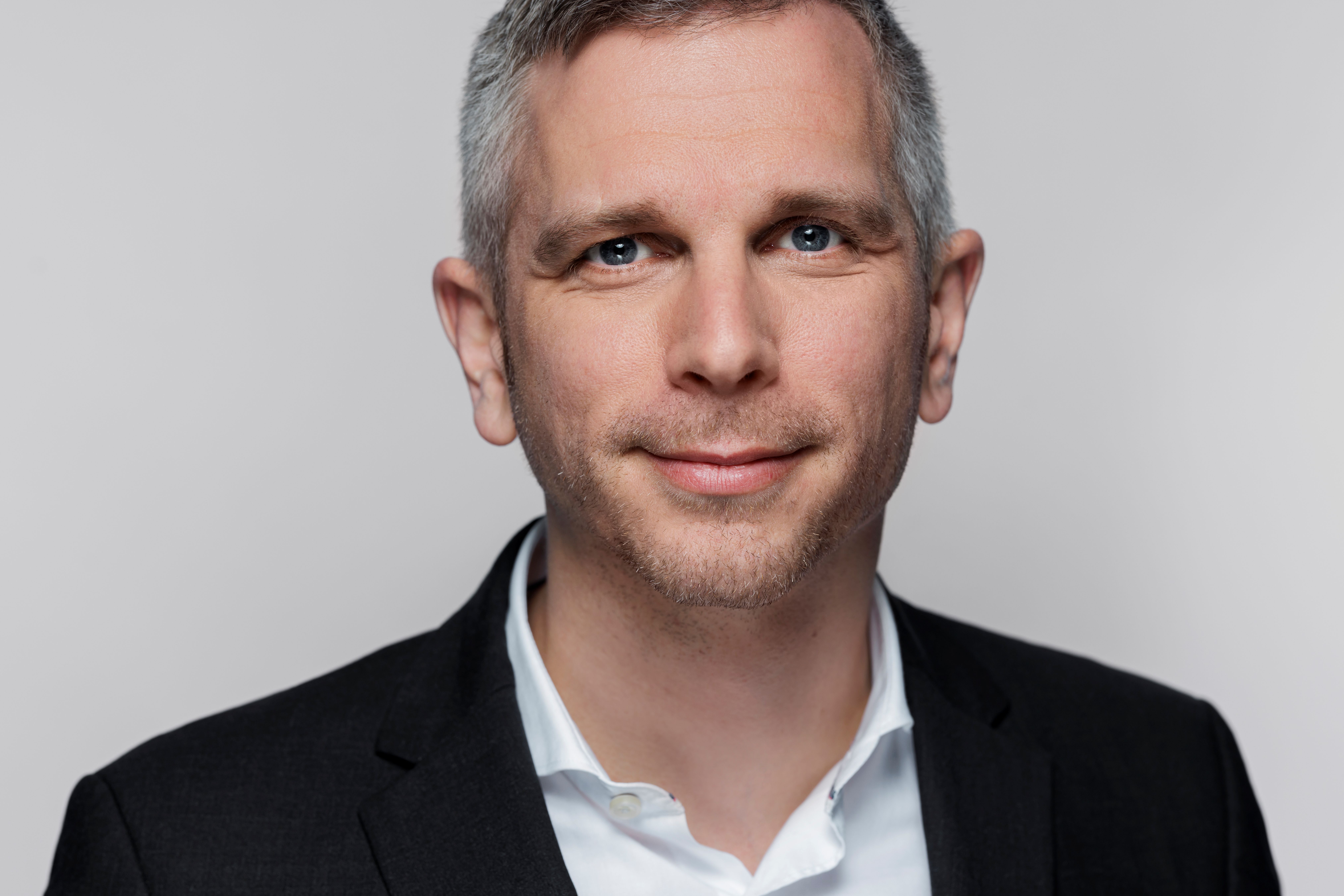 � B�ro Sascha van Beek MdB